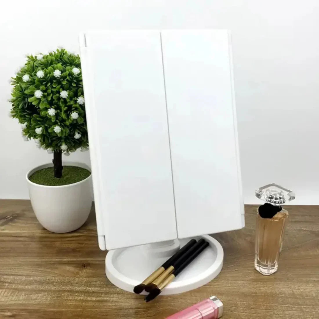 Lumi LED Ogledalo za Šminkanje